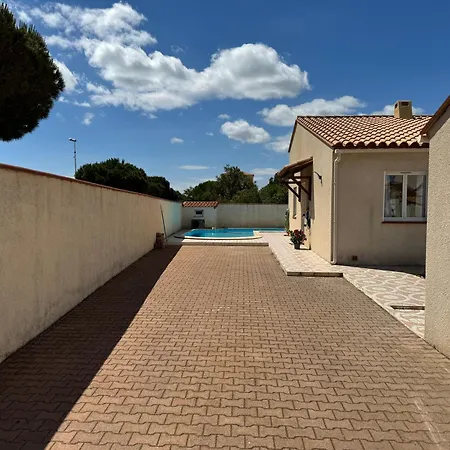 Villa La Lagune Piscine Et Spa Prives 8 Couchages Parking Prive Et Borne De Recharge Electrique Le Barcares Room photo